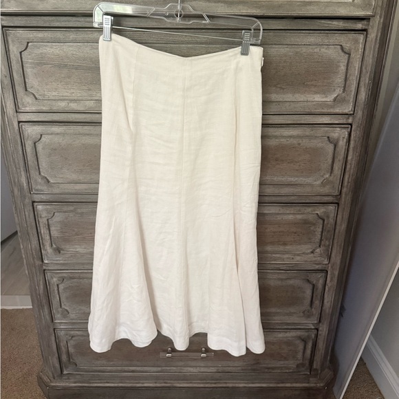 Club Monaco Elegant White Midi Skirt - Picture 1 of 4